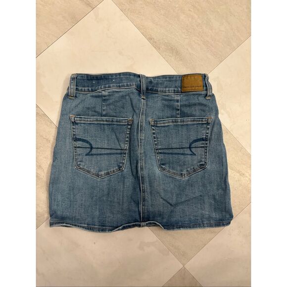American Eagle Medium Blue Wash High Rise Mini Denim Skirt Size 4 - Picture 7 of 8